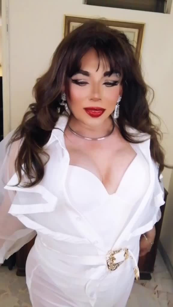 @Tsclaudiaivette