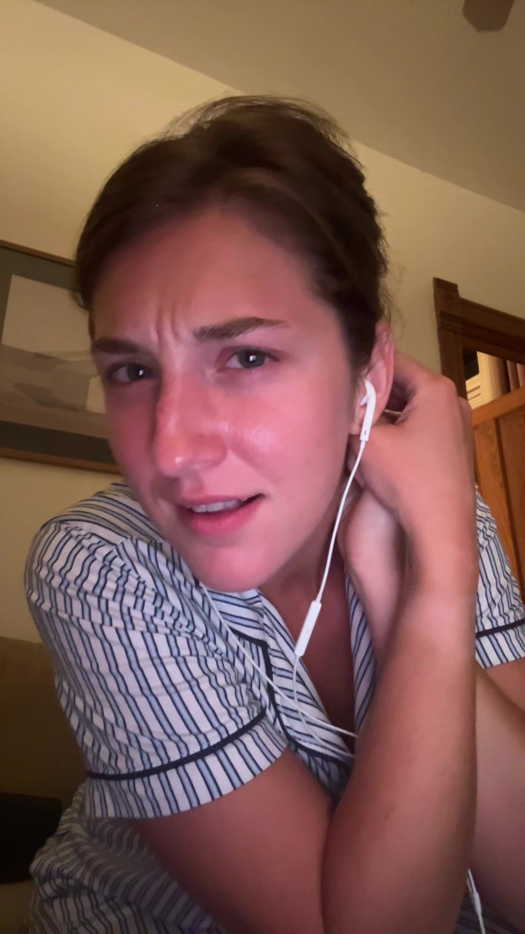 @caraleighclinton
