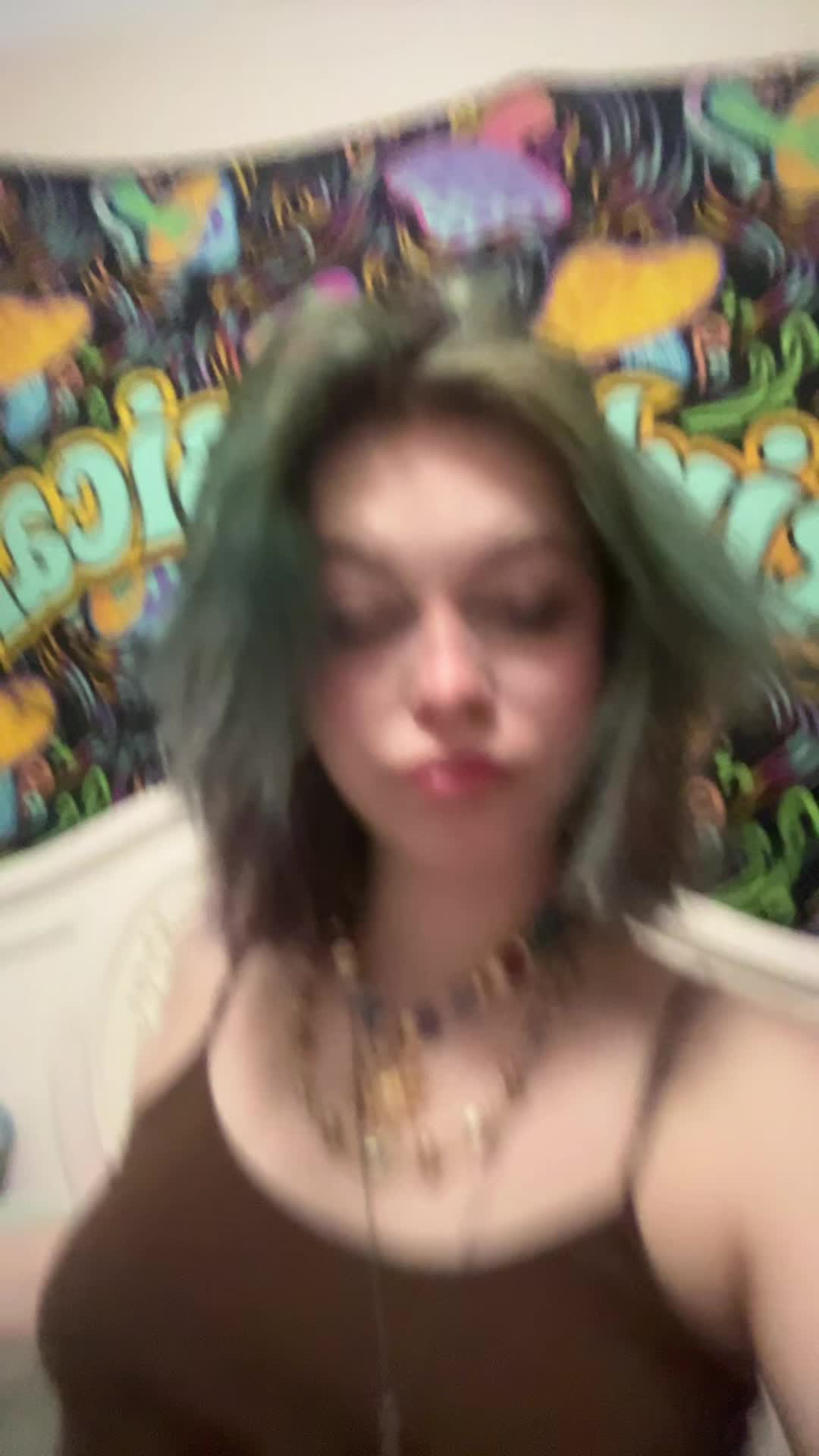 @emma🪬🫧
