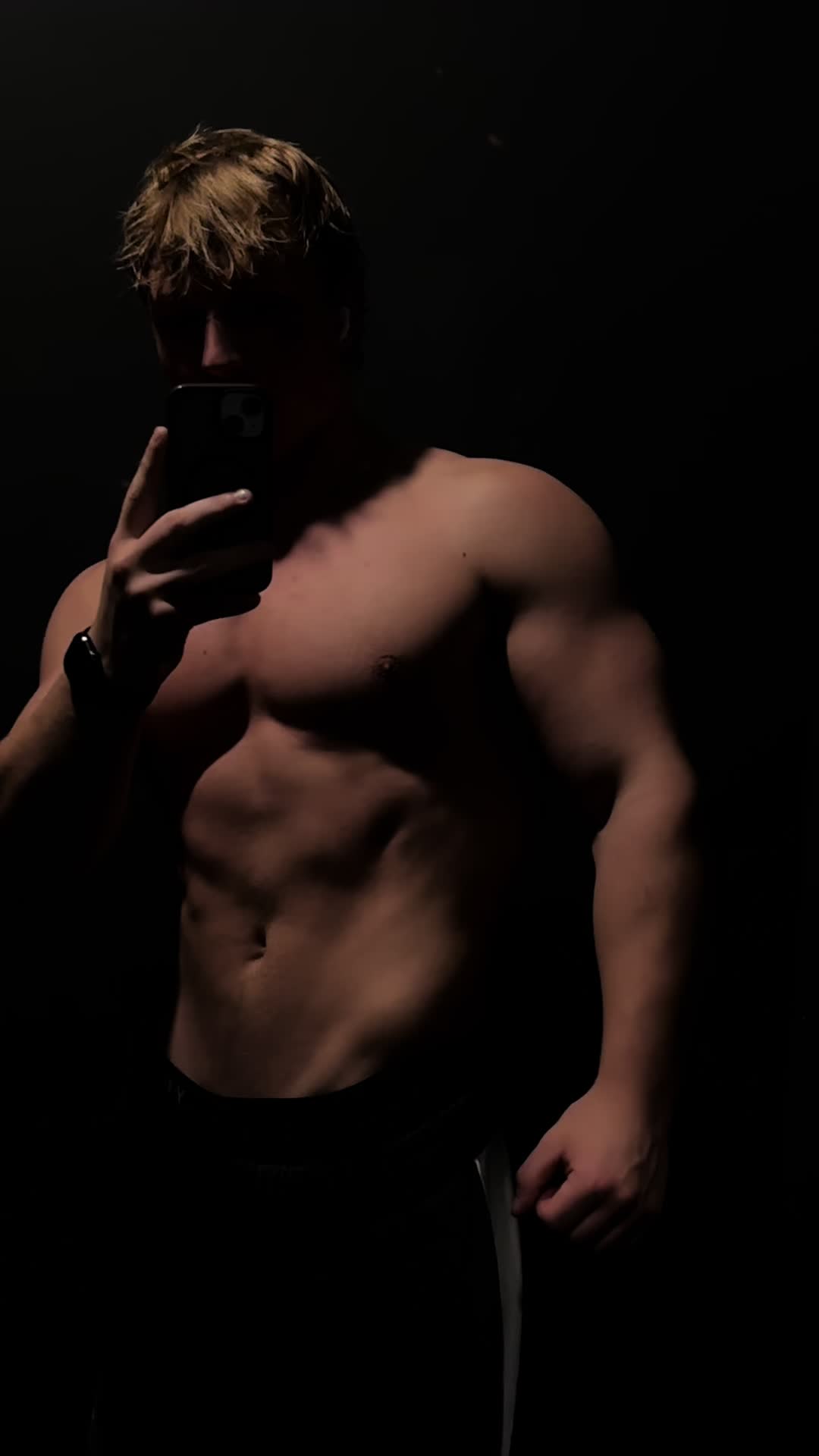 @Ashtren.