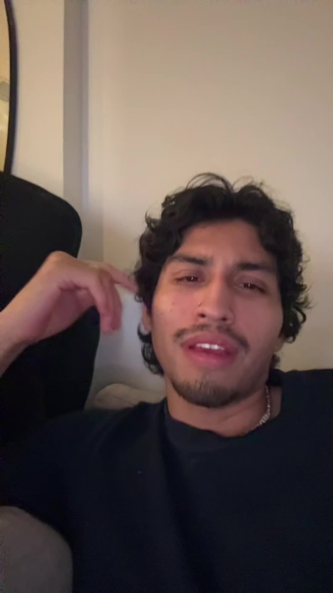 @Toñio