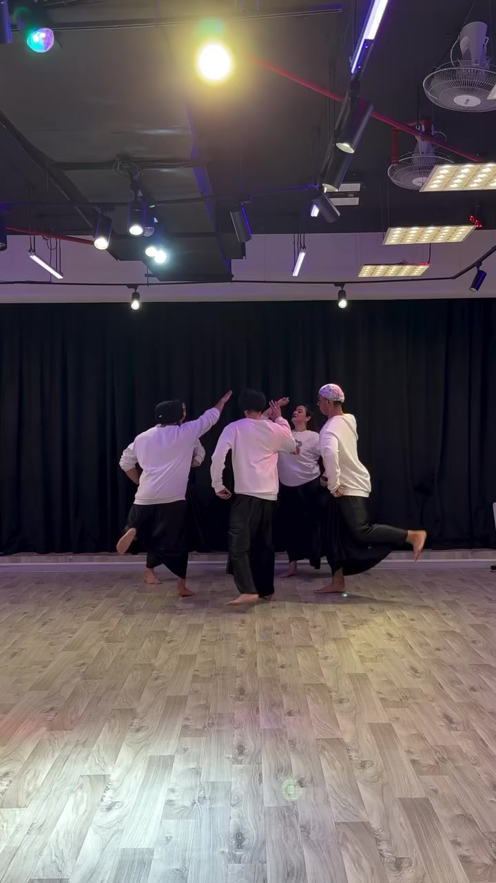 @Pure Bhangra
