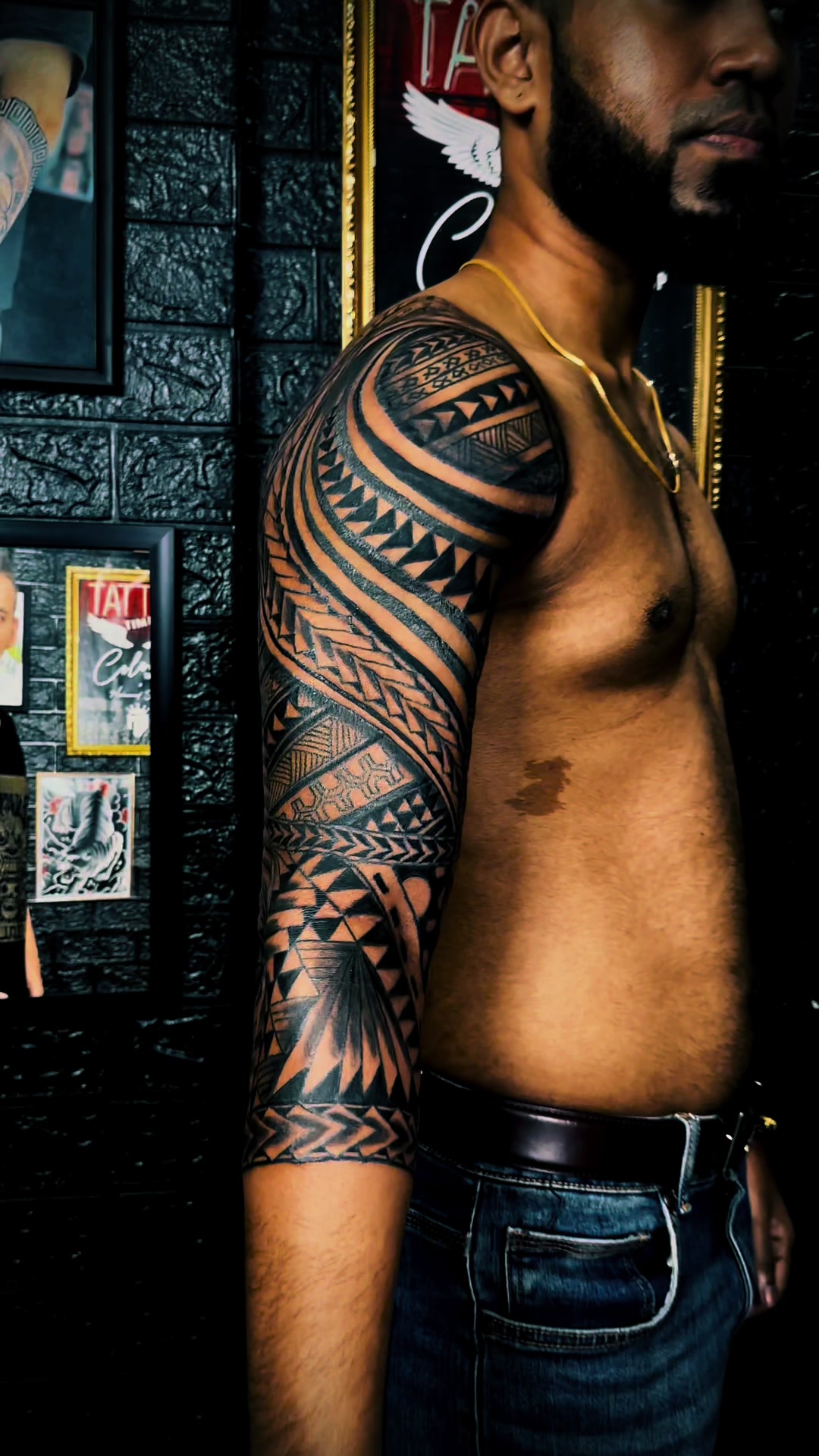 @Colonel tattoo shop