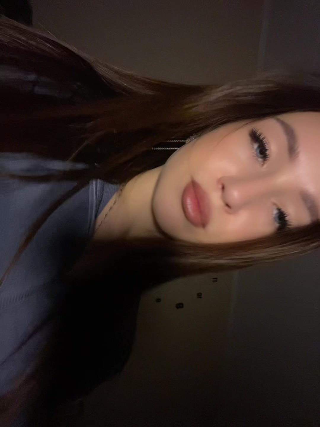 @𝐧𝐚𝐝𝐢𝐬