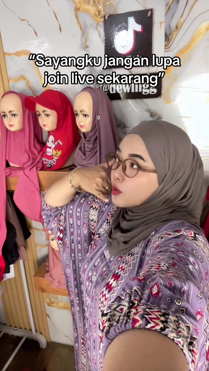 @Dewiigg