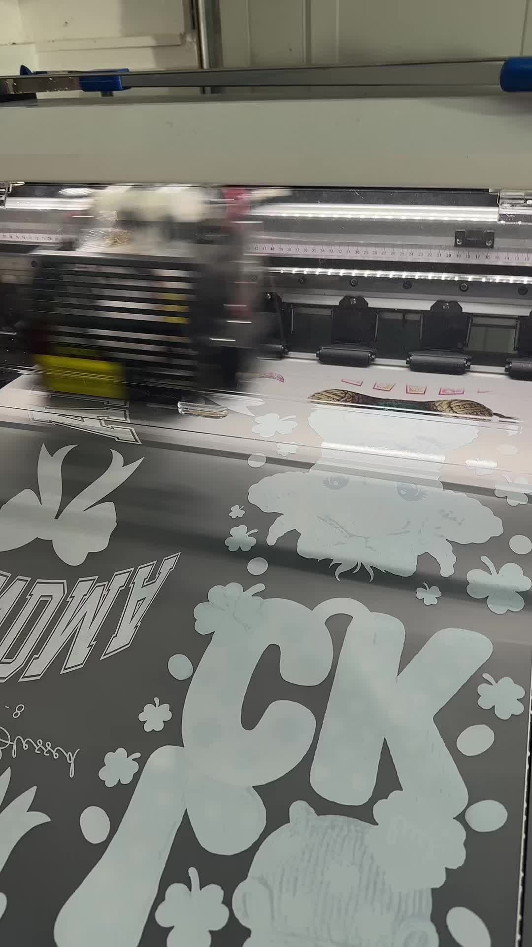 @NASH MERCH CO.