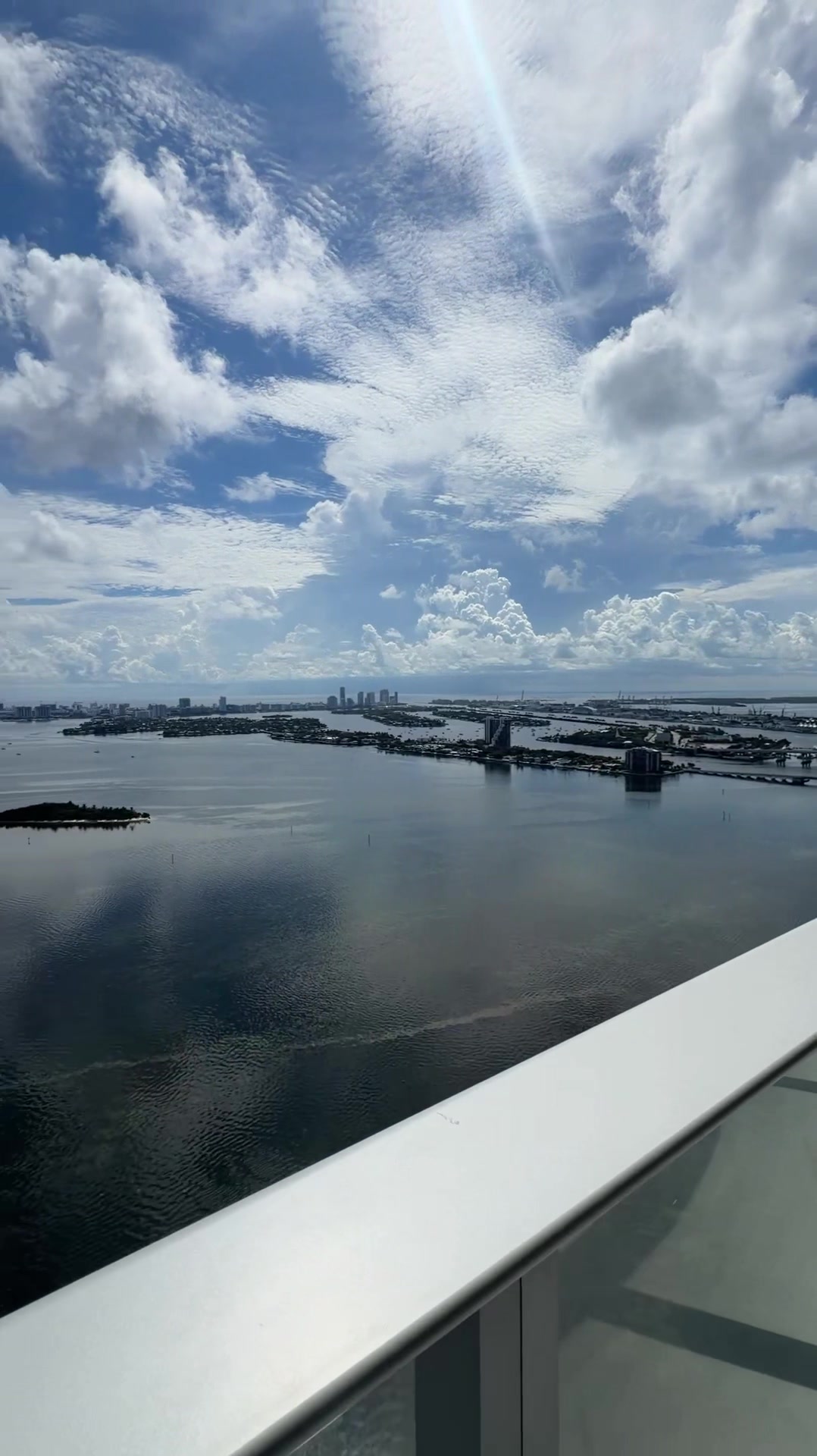 @Miami Apartment Locators