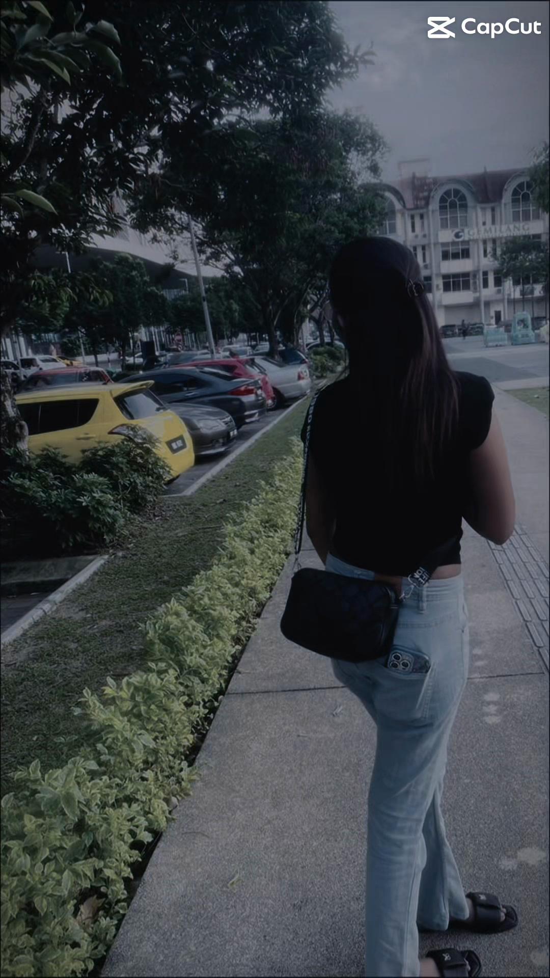 @🦄🦋..ғʟʏʏ..🦋🦄