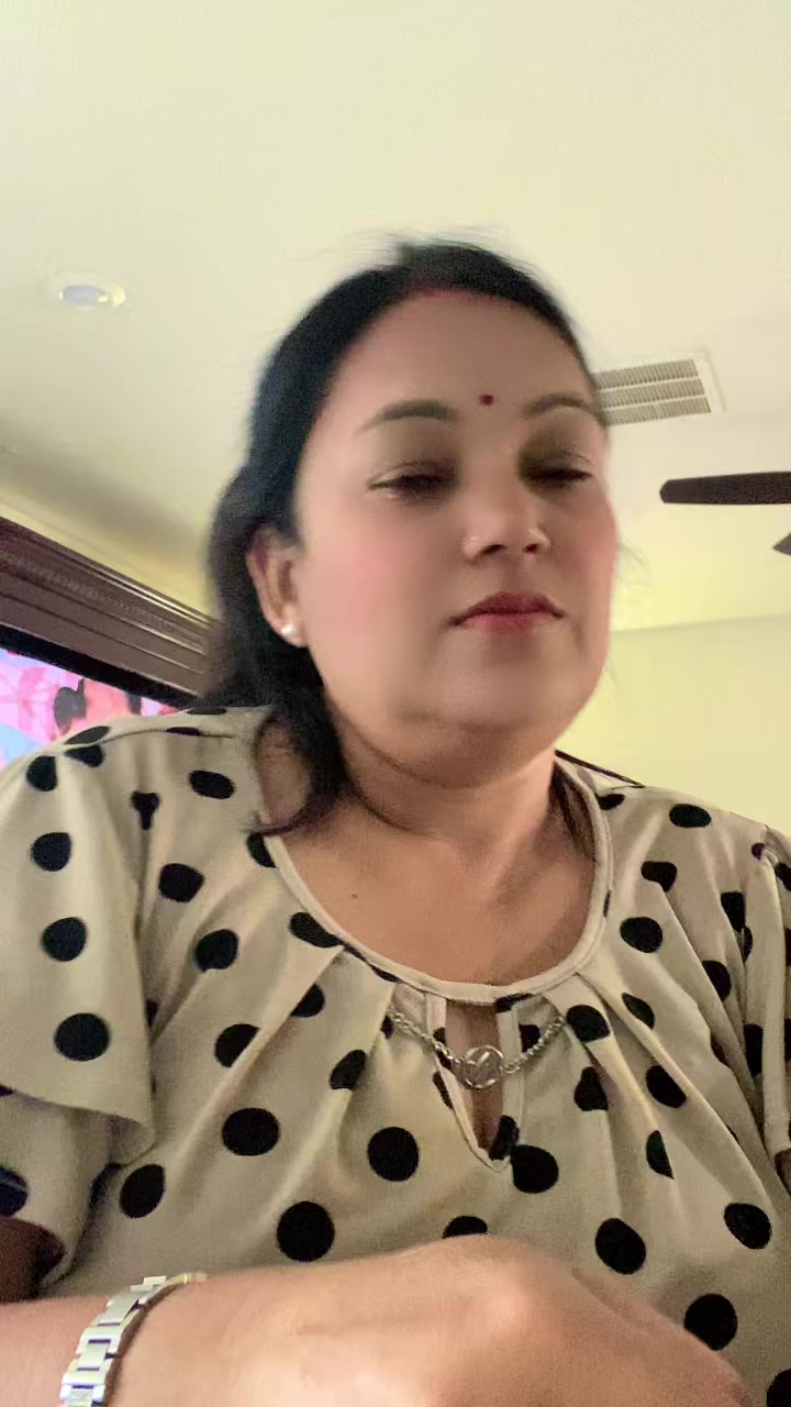 @Ganga Bhandari🇱🇷