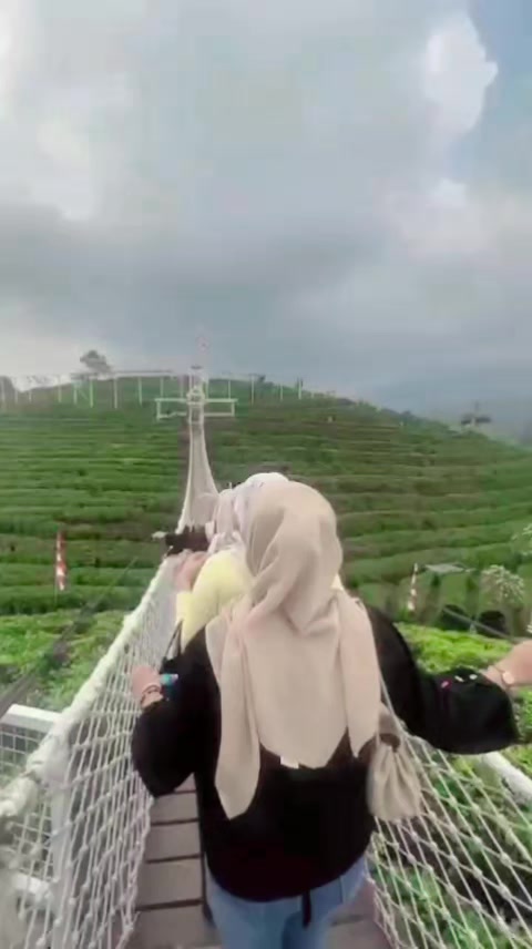 @Aurora Azzahra
