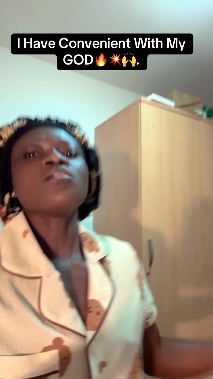 @Kaakyire🤍☮️