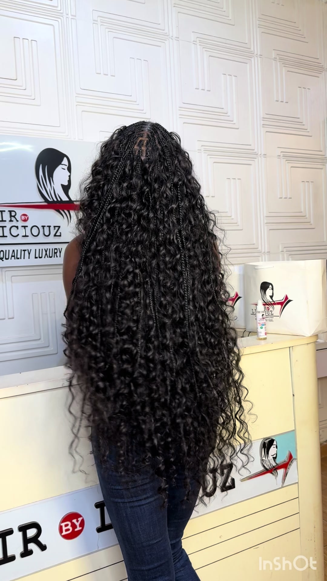 @Queen Funkiliciouz