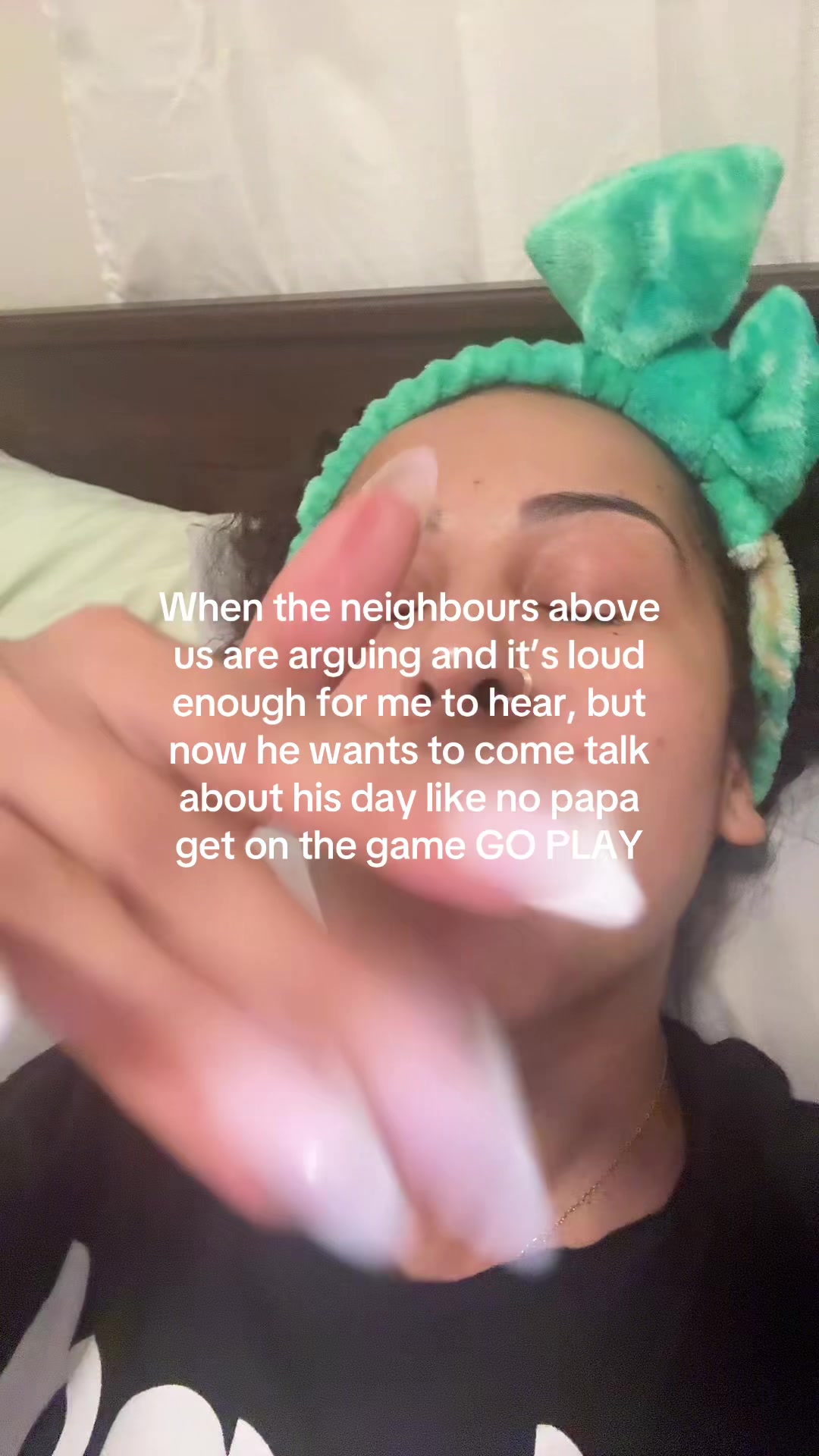 @ELLENIA MIONI