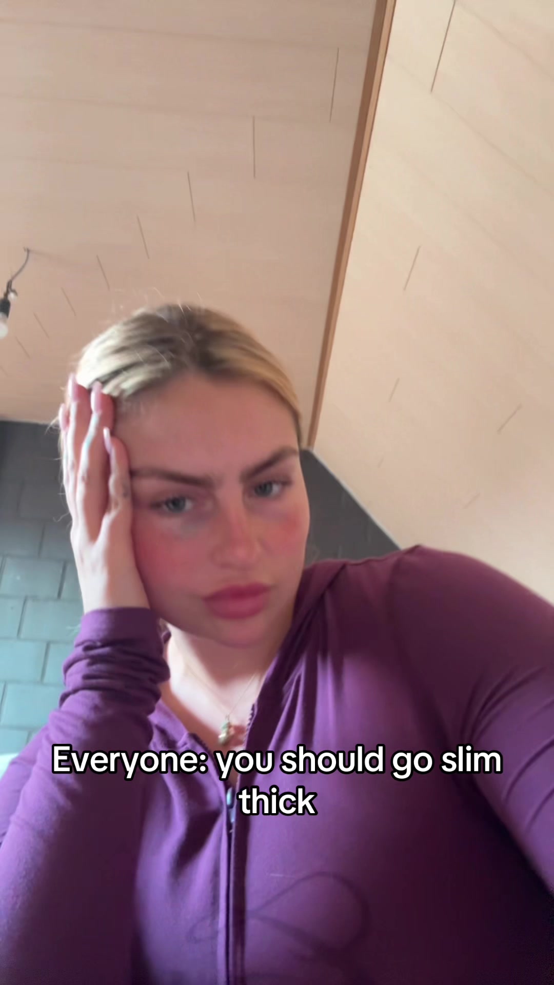 @curvymamilau