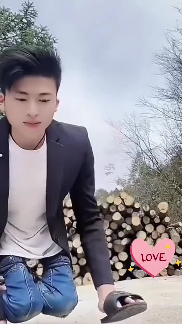 @cuoibebung5