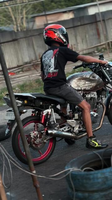 @Alip arm wesi
