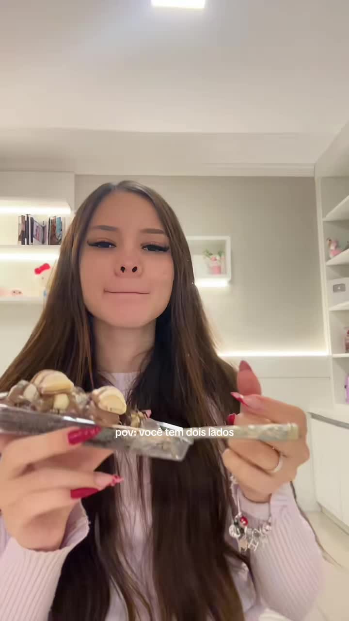 @lya sophie 🍒