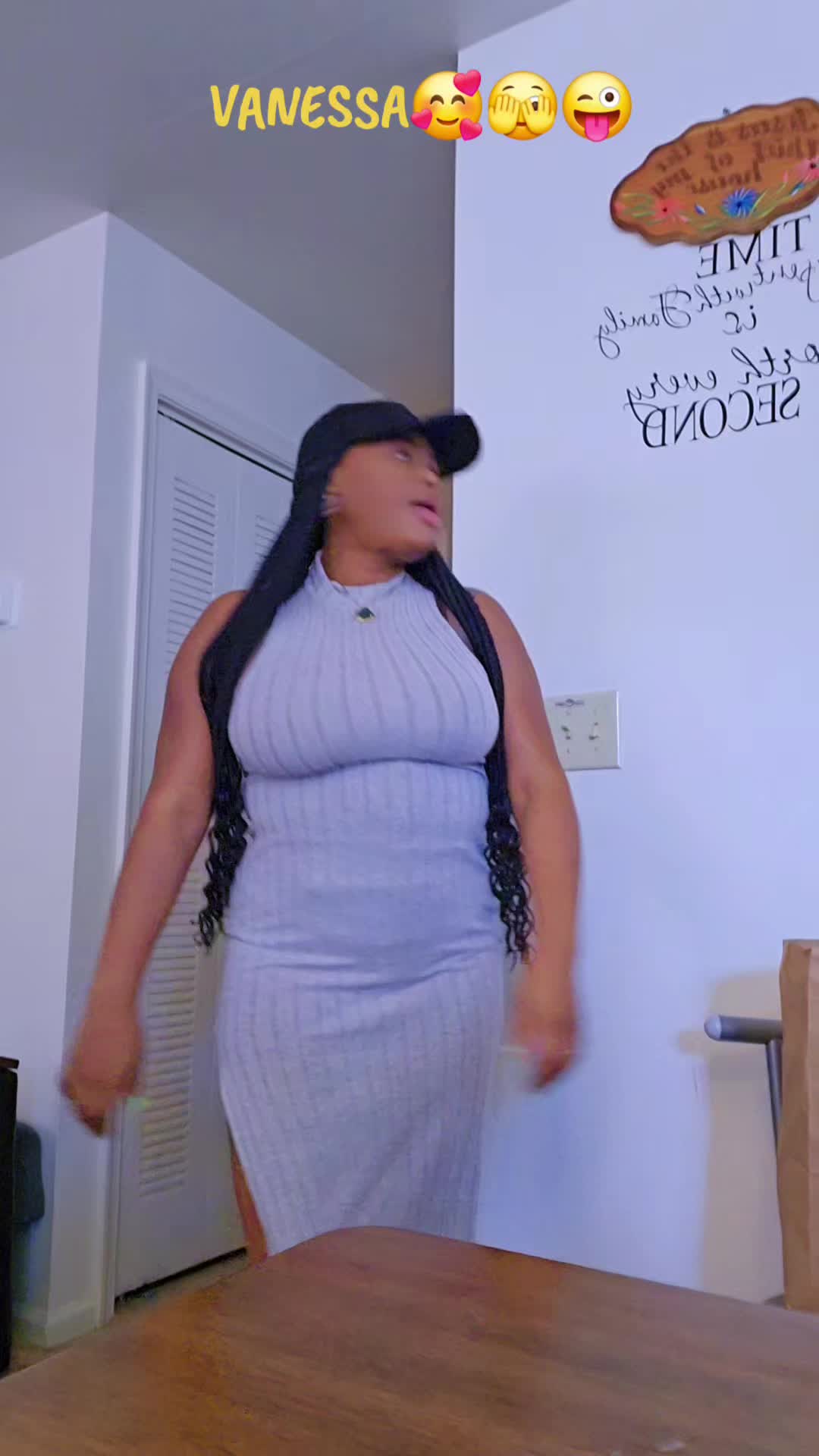 @CoolVanou