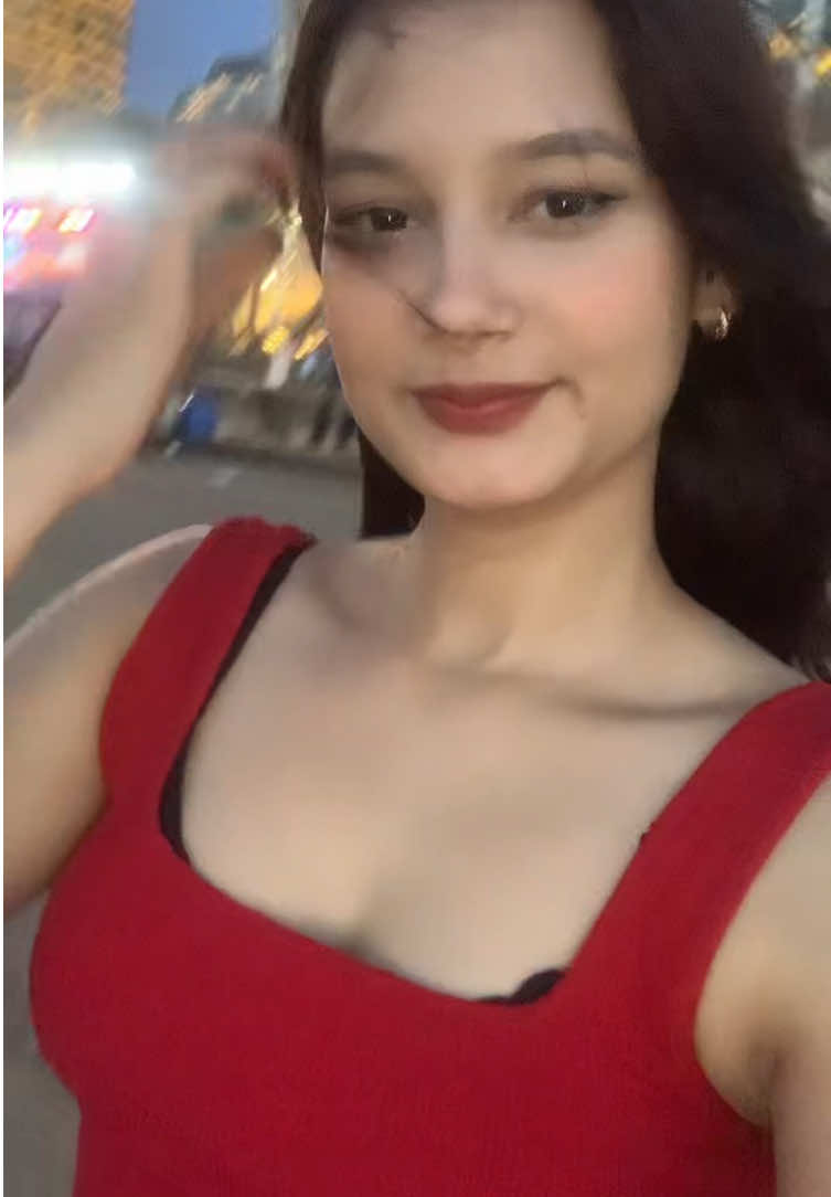 @🕸️
