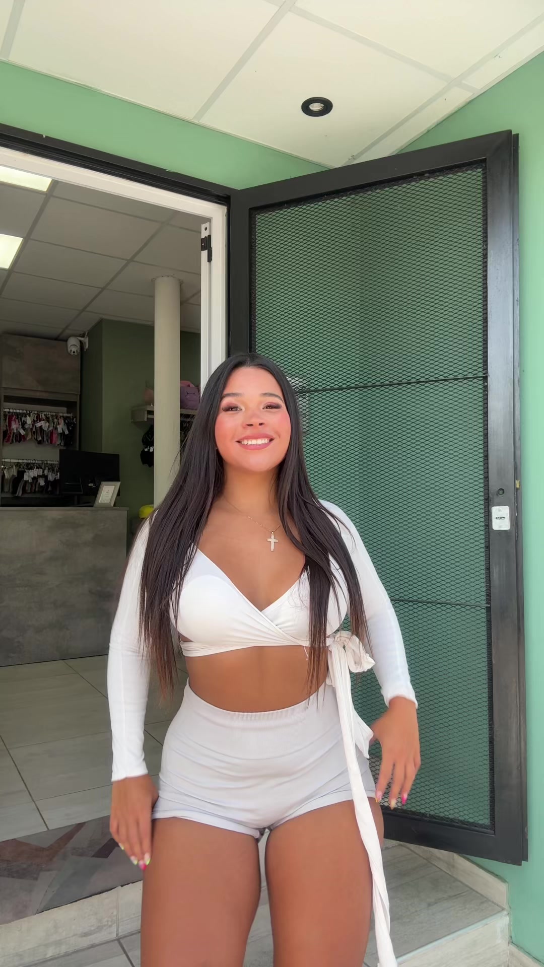 @Oliveraselena