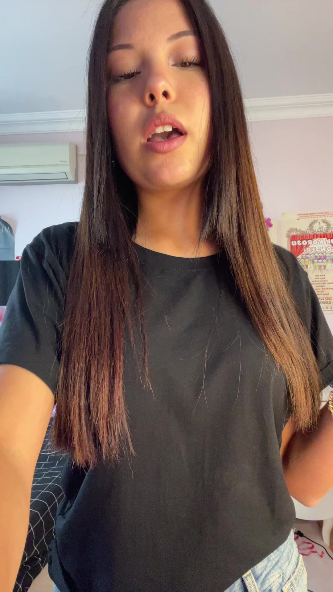 @ℬ𝒯