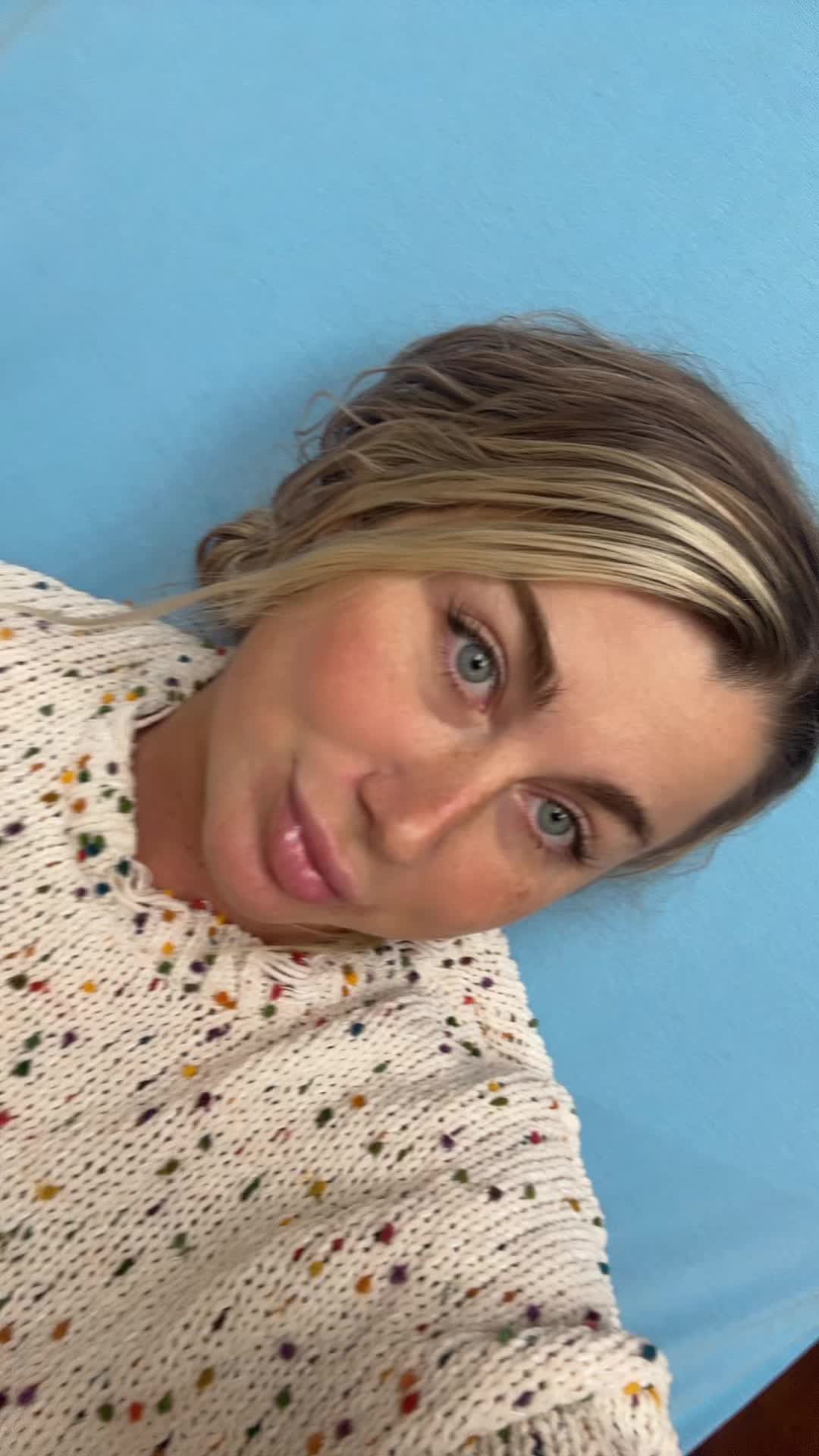 @Laceybarbieee