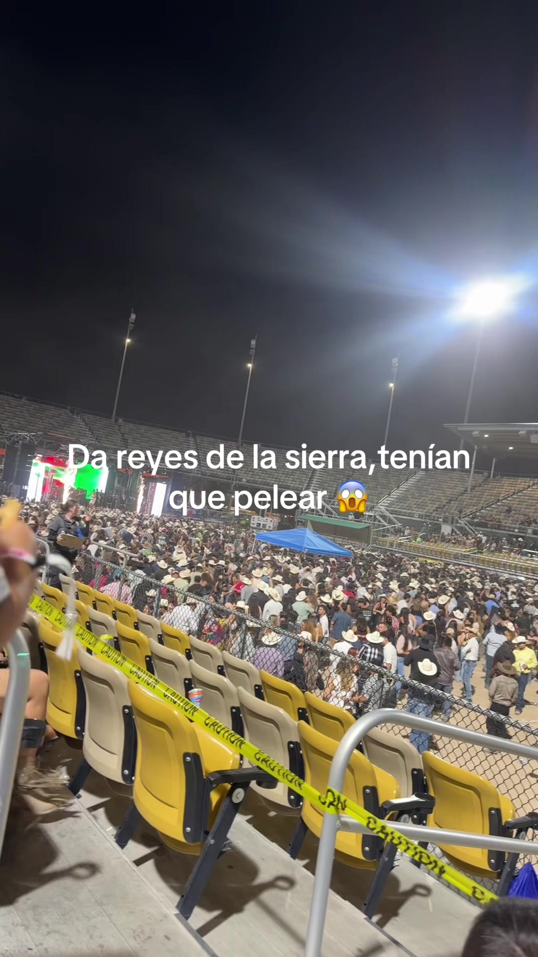 @Alondra Quezada Y Ma