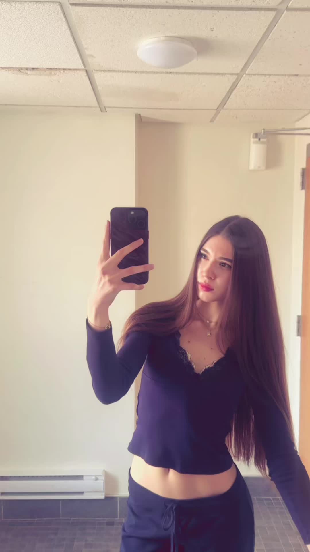 @vaxxrya
