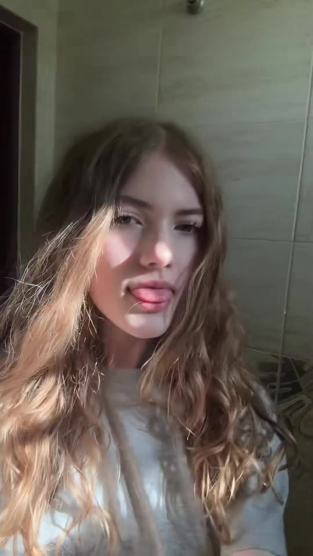 @Eva