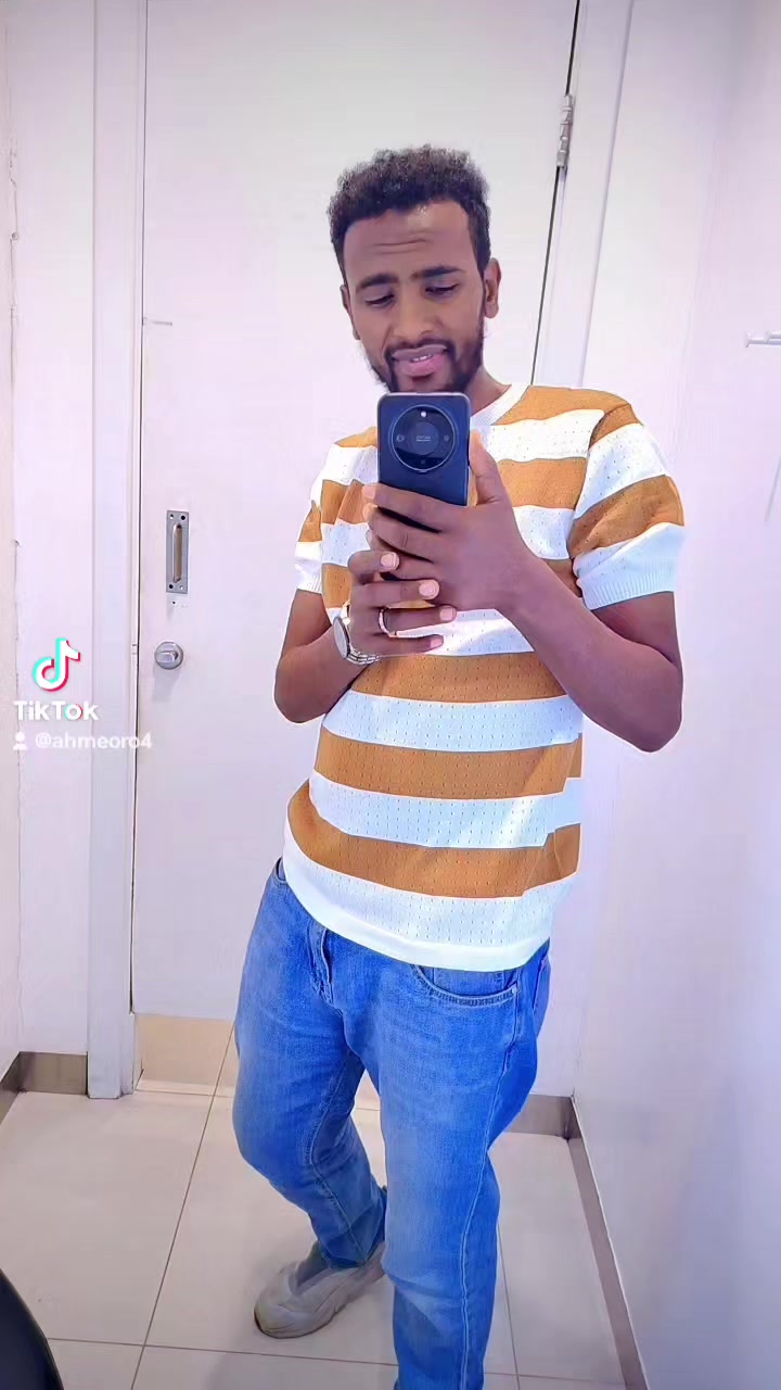 @Ahme &otilde;r&otilde;miyaa🌹📸📞