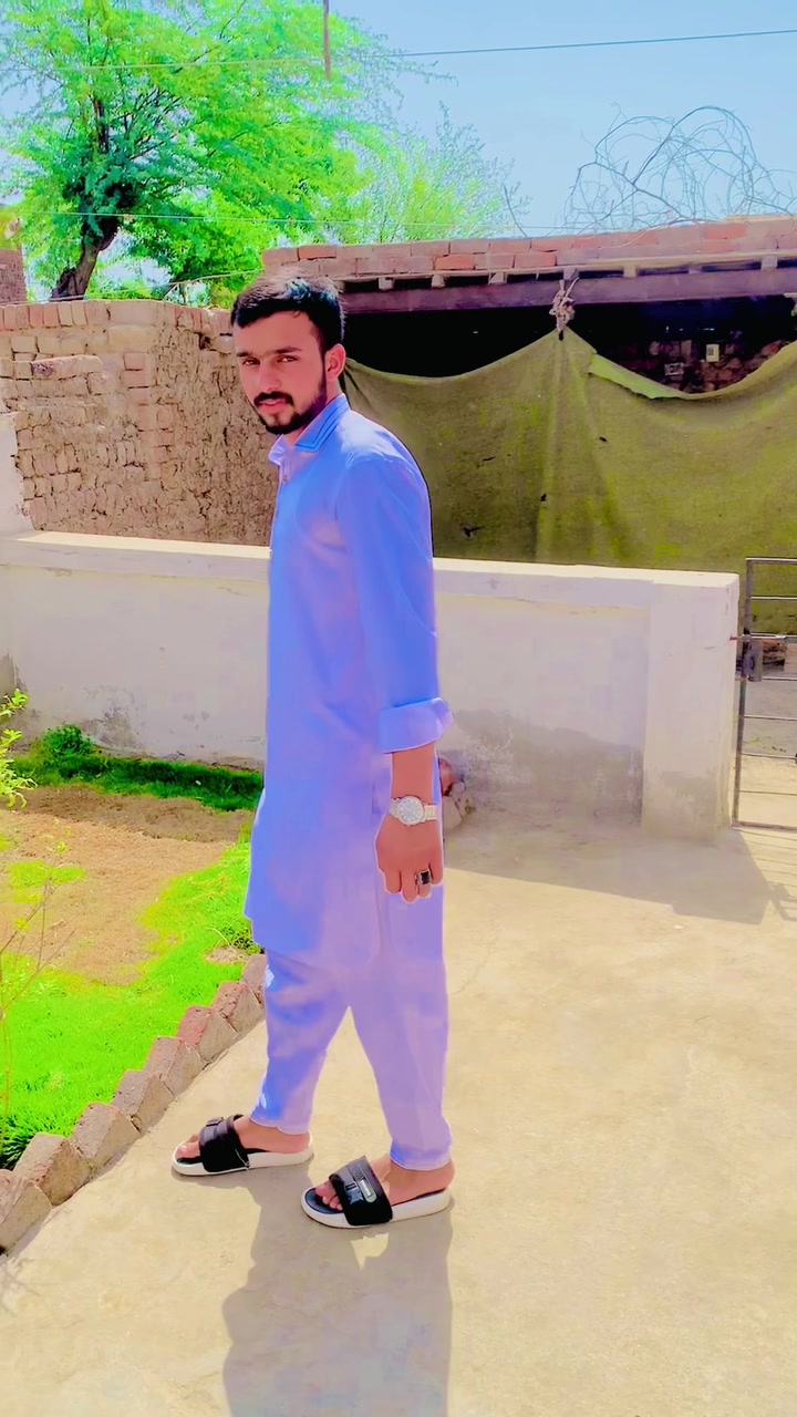@︻²³⁶╦デ╤━امنی موہل╼☠༻꧂