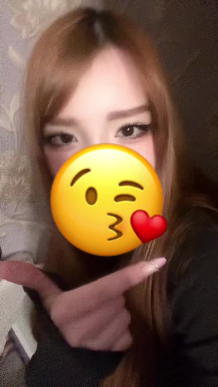@꧁✨👑ӏ︎ɑ︎ո︎ɑ︎👑✨꧂