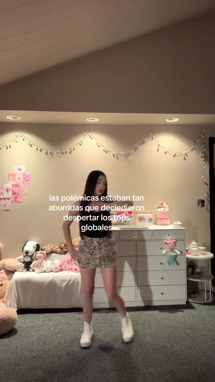 @25kiara01