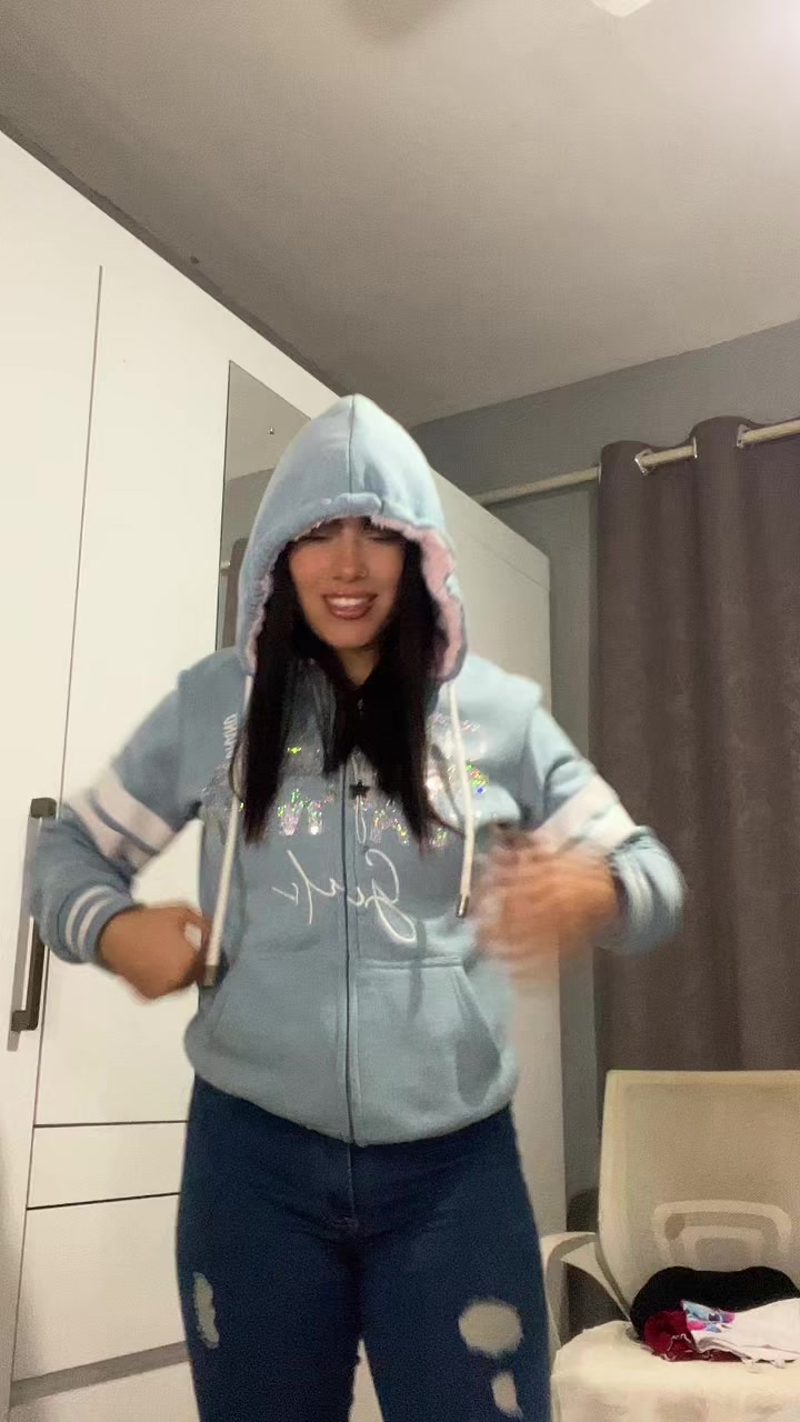 @015_camille