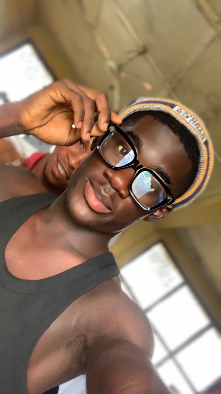 @Itz😎your 💫boi🌜DIOR