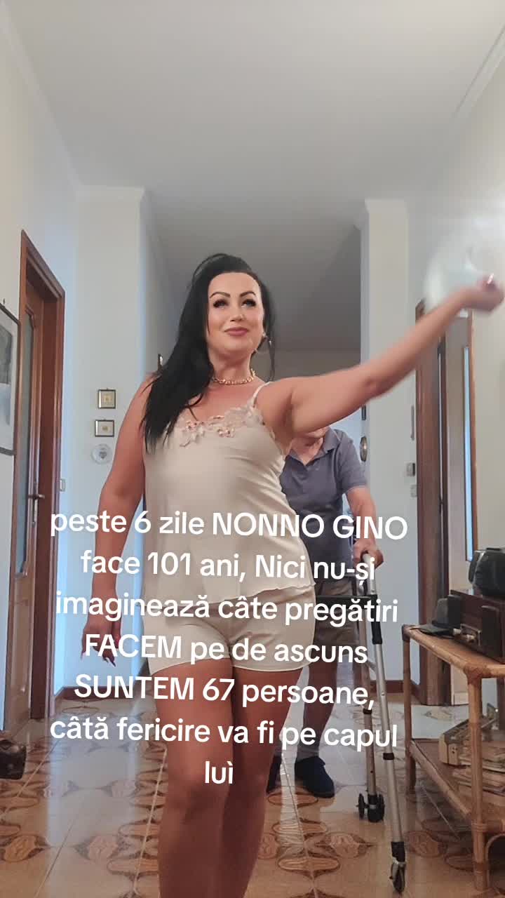 @Monica