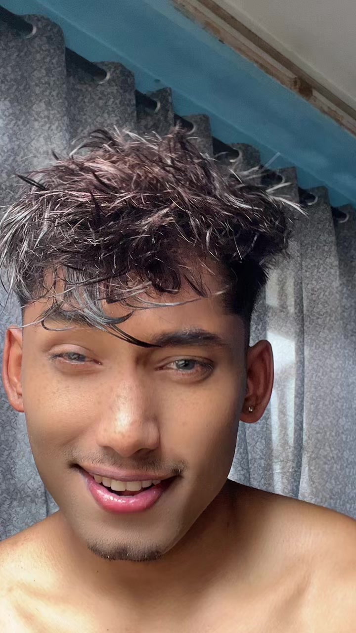 @JAYA🕸️