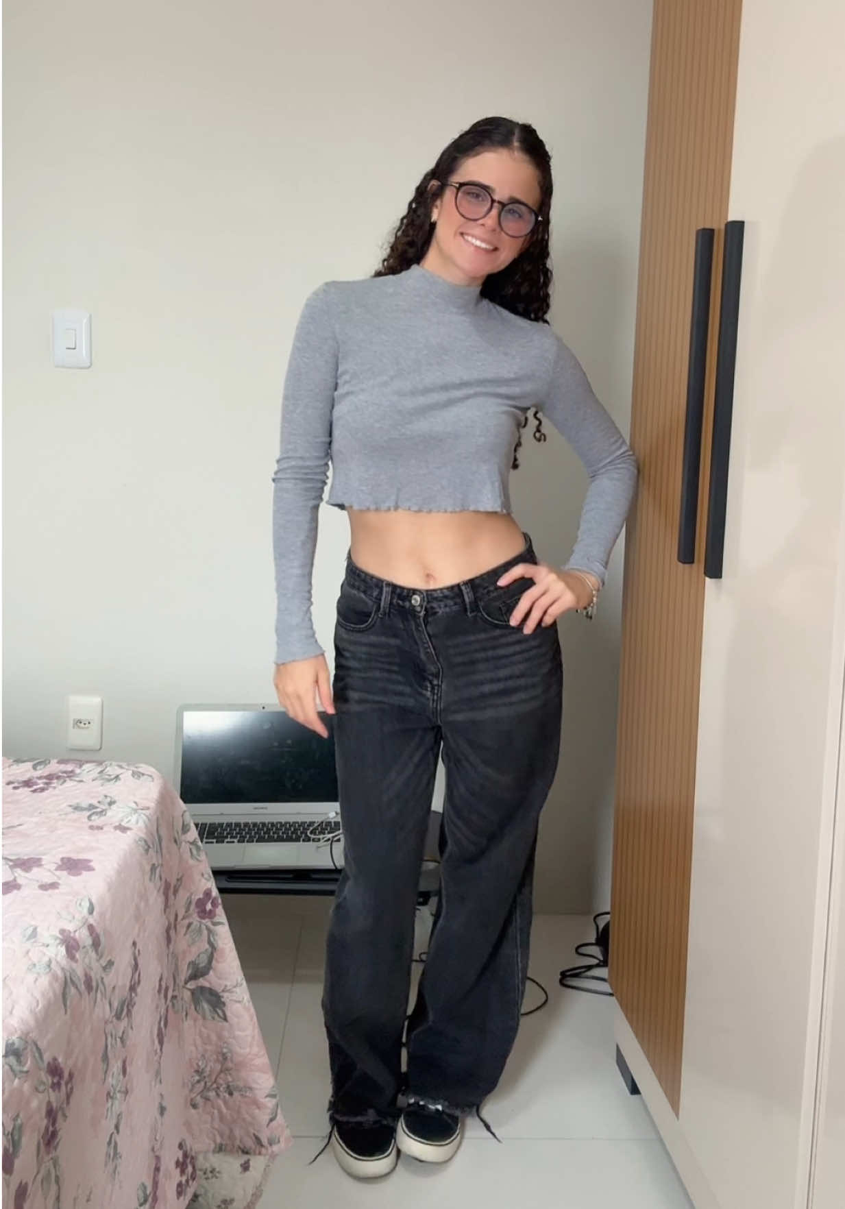 @Emili