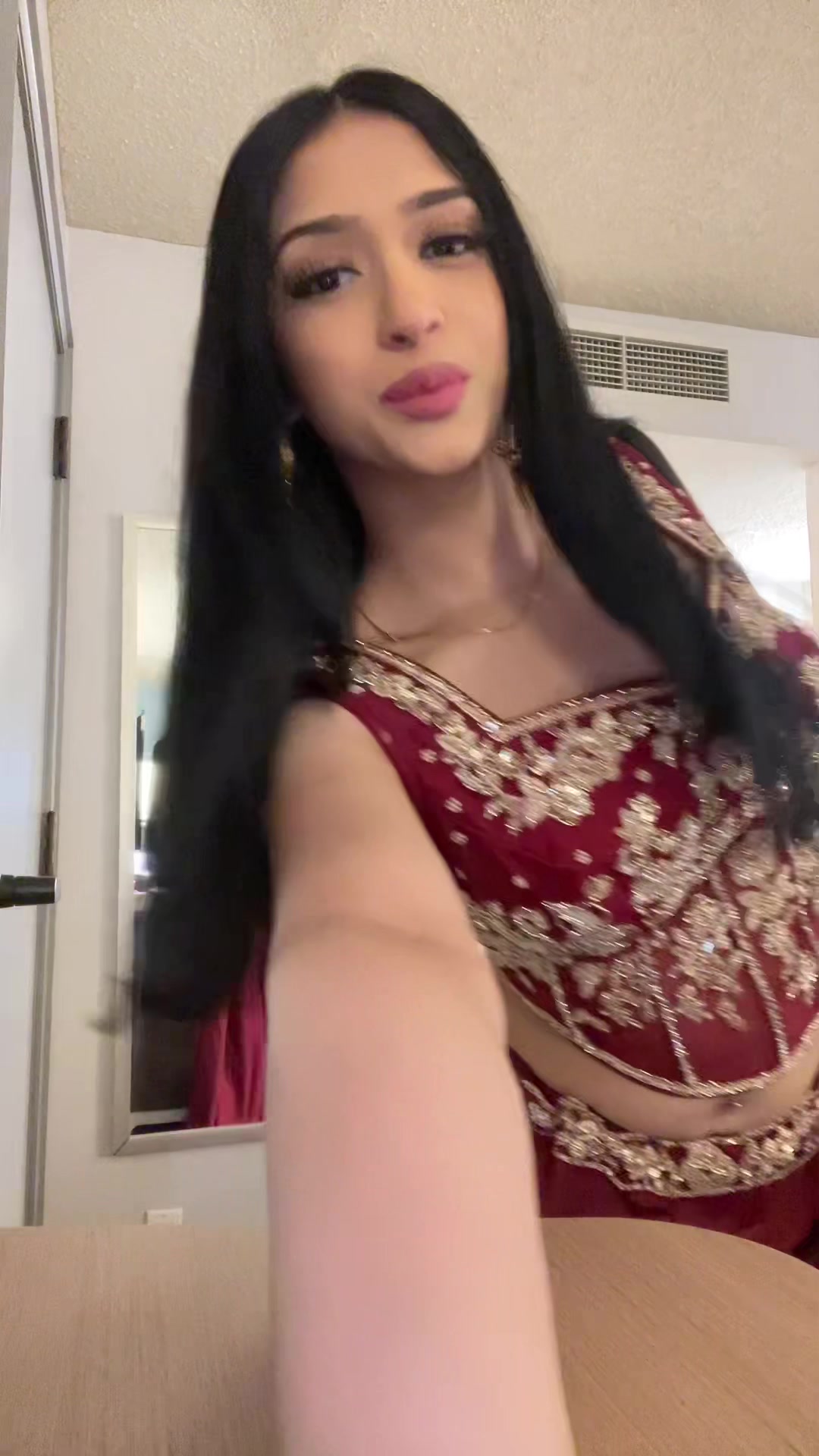 @shivani👛