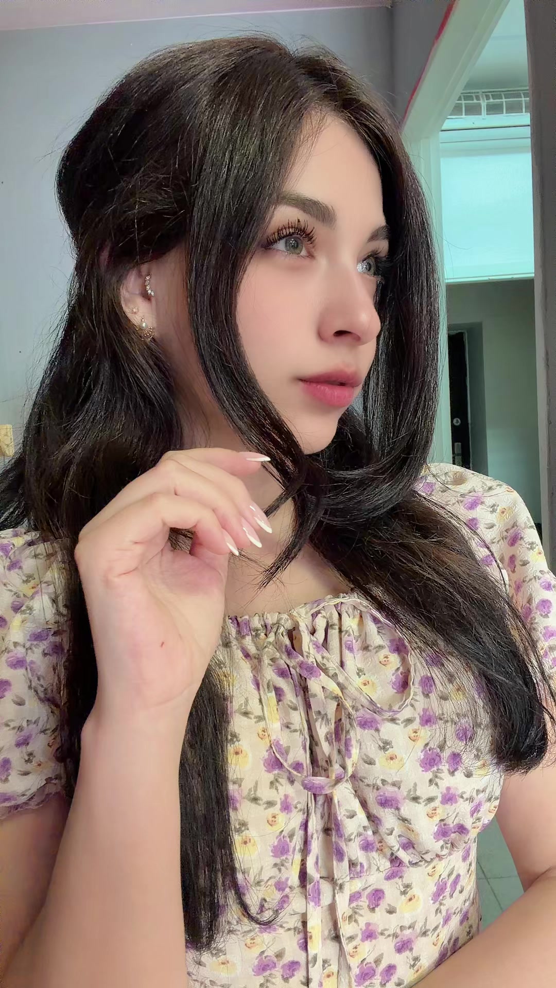 @Карина