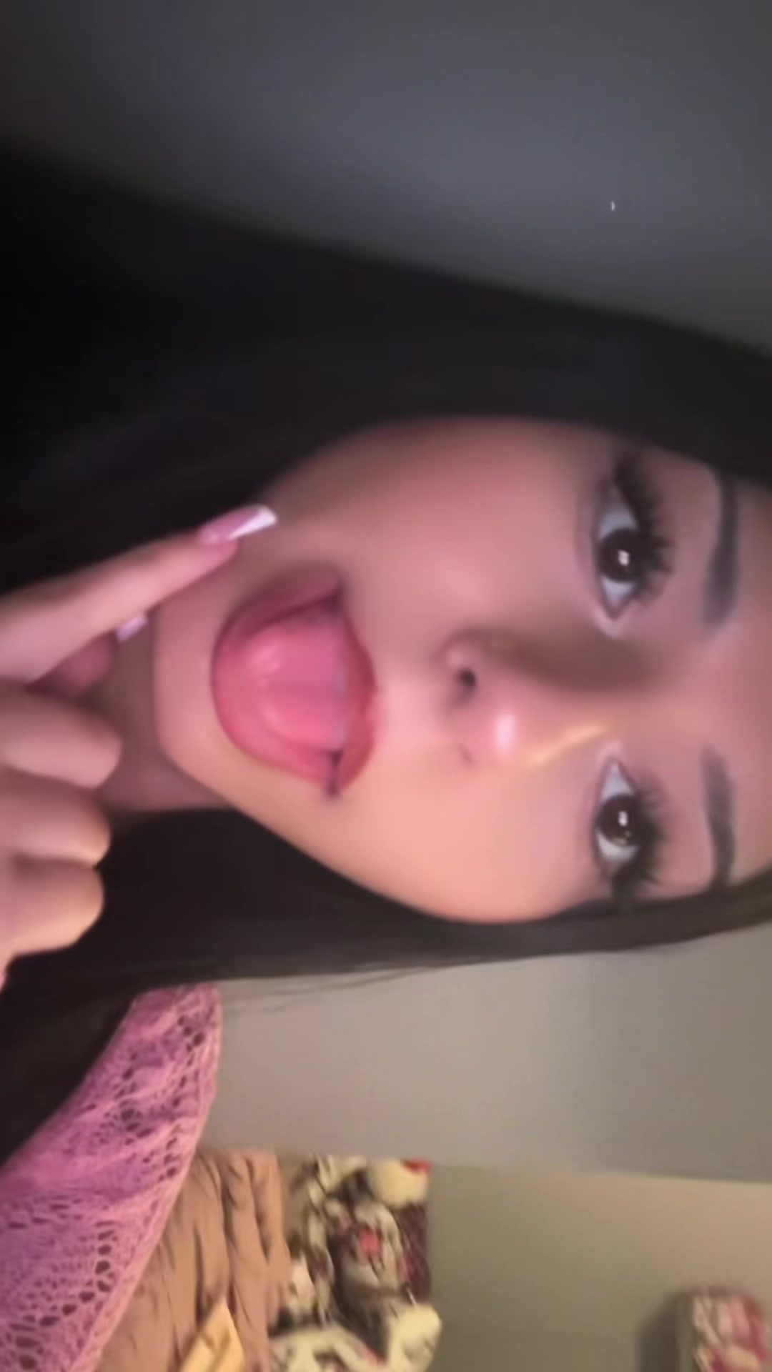 @zelscake