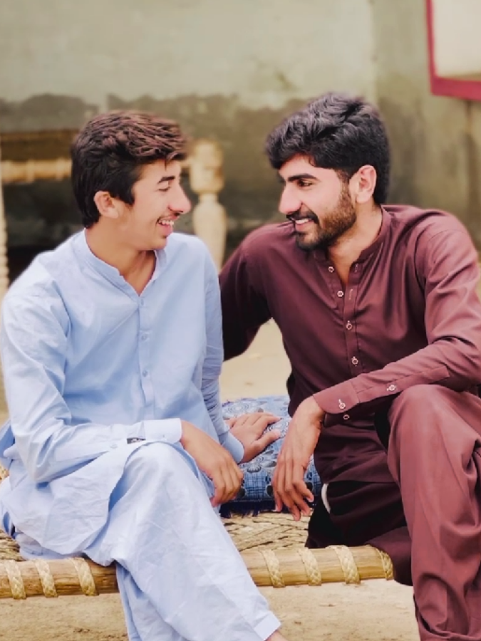 @𝐈𝐧𝐭𝐞𝐤𝐡𝐚𝐛 𝐥𝐚𝐥𝐢 🥂
