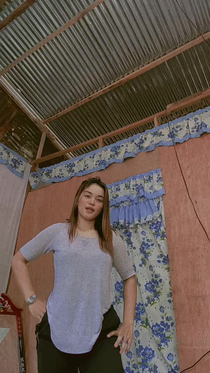 @EM EM🥀
