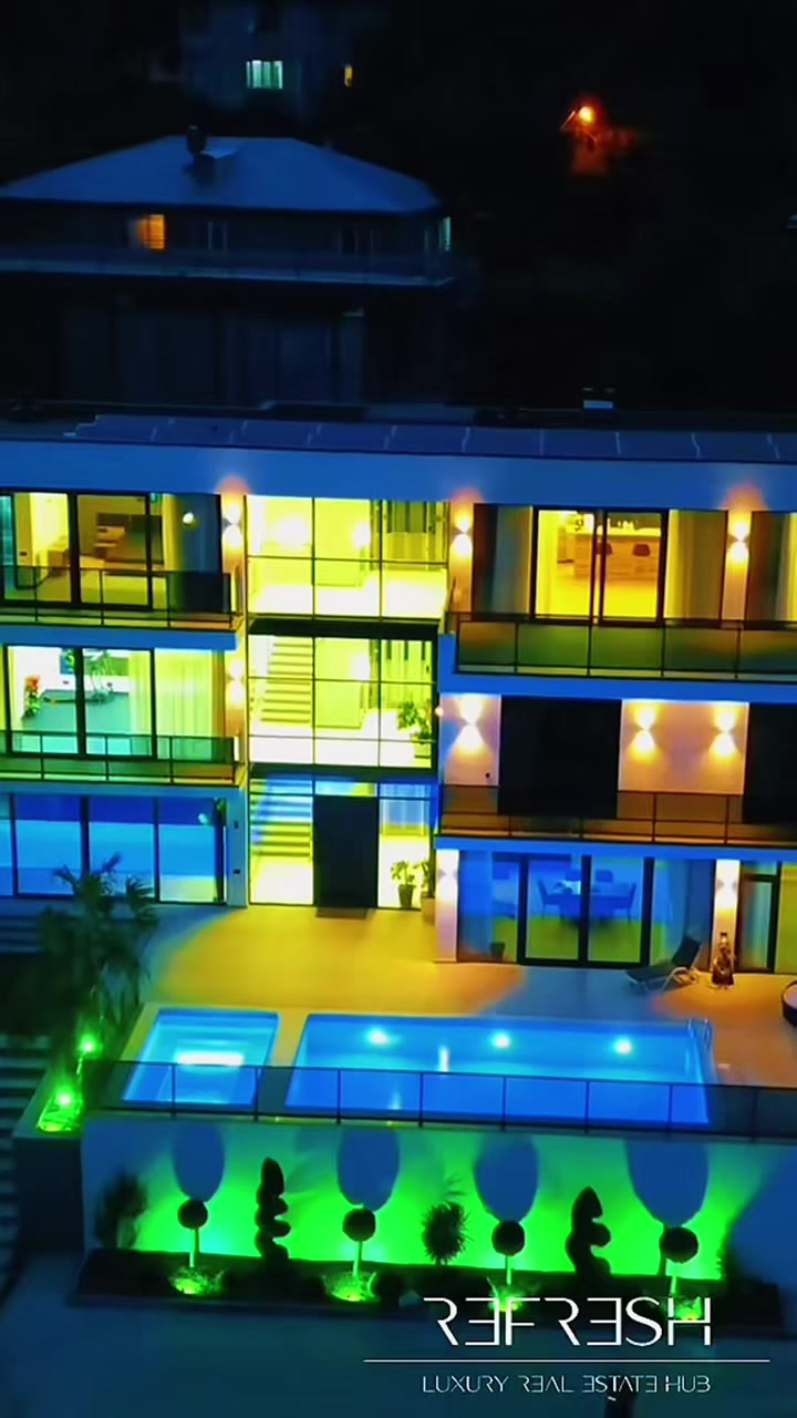 @Refresh Luxury Hub