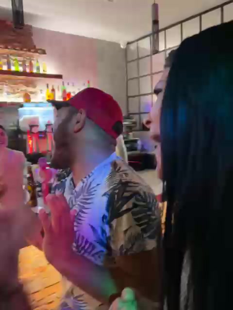 @Carlitos