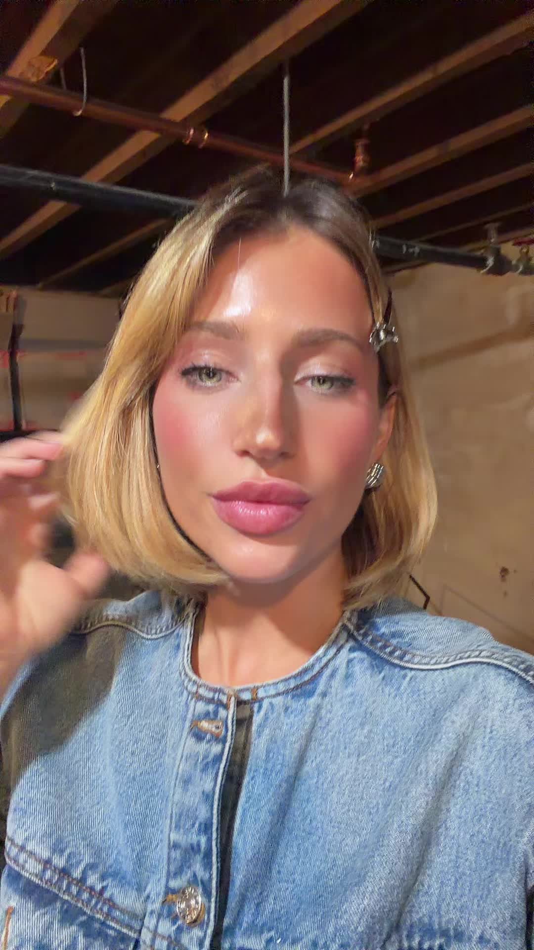 @Nika222