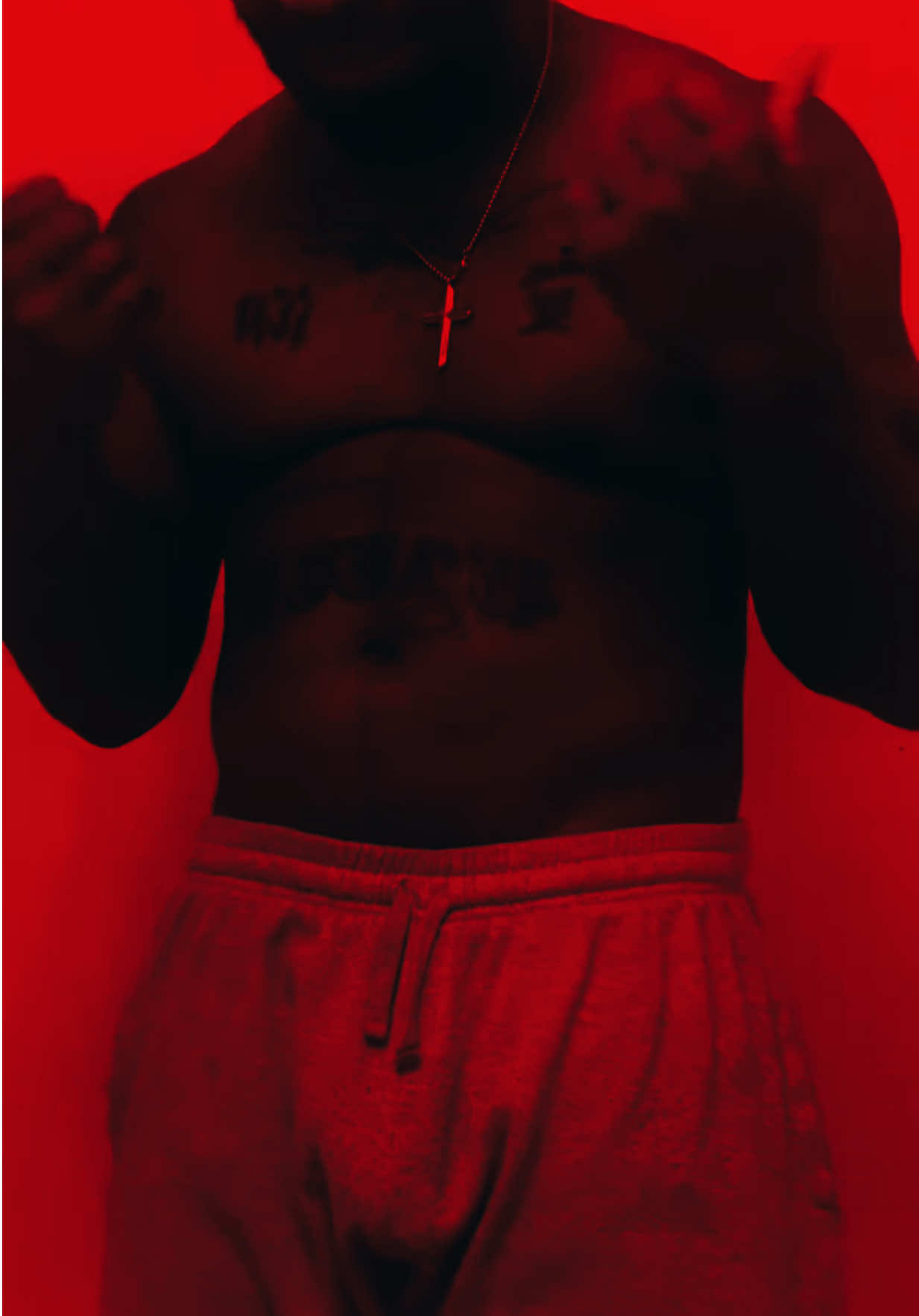 @ChrisPlusSix🖤