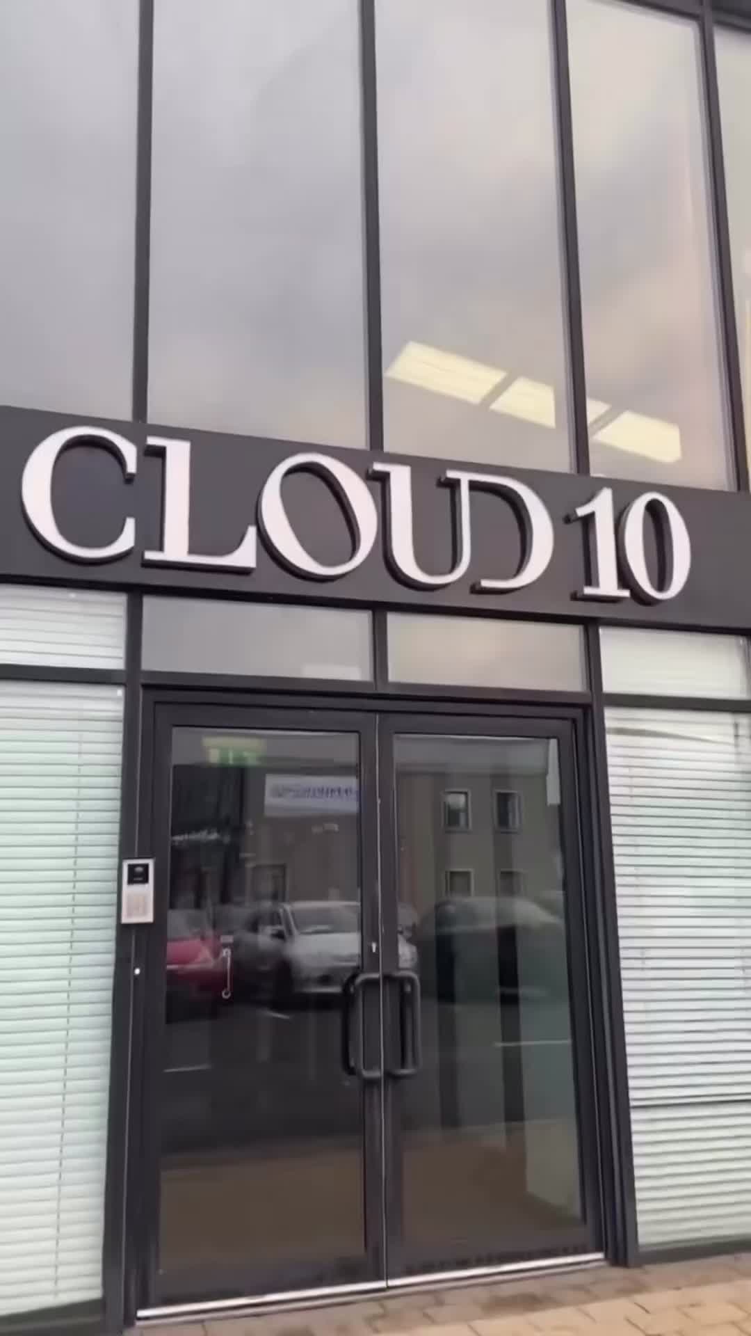@Cloud 10 Beauty