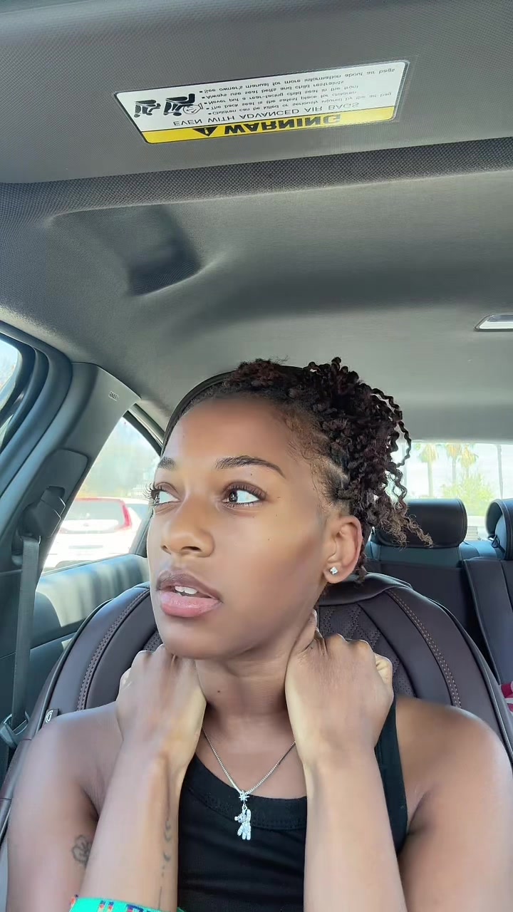 @ChanNicole