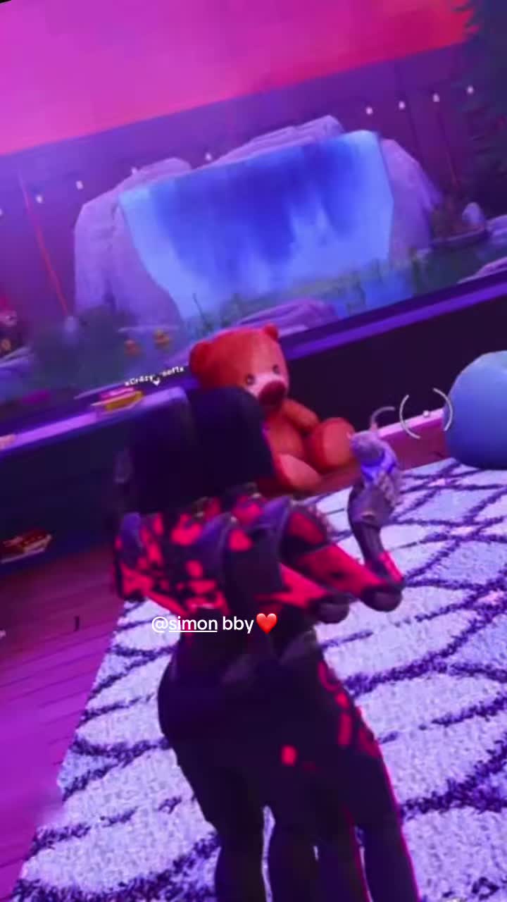 @👻🤍💍